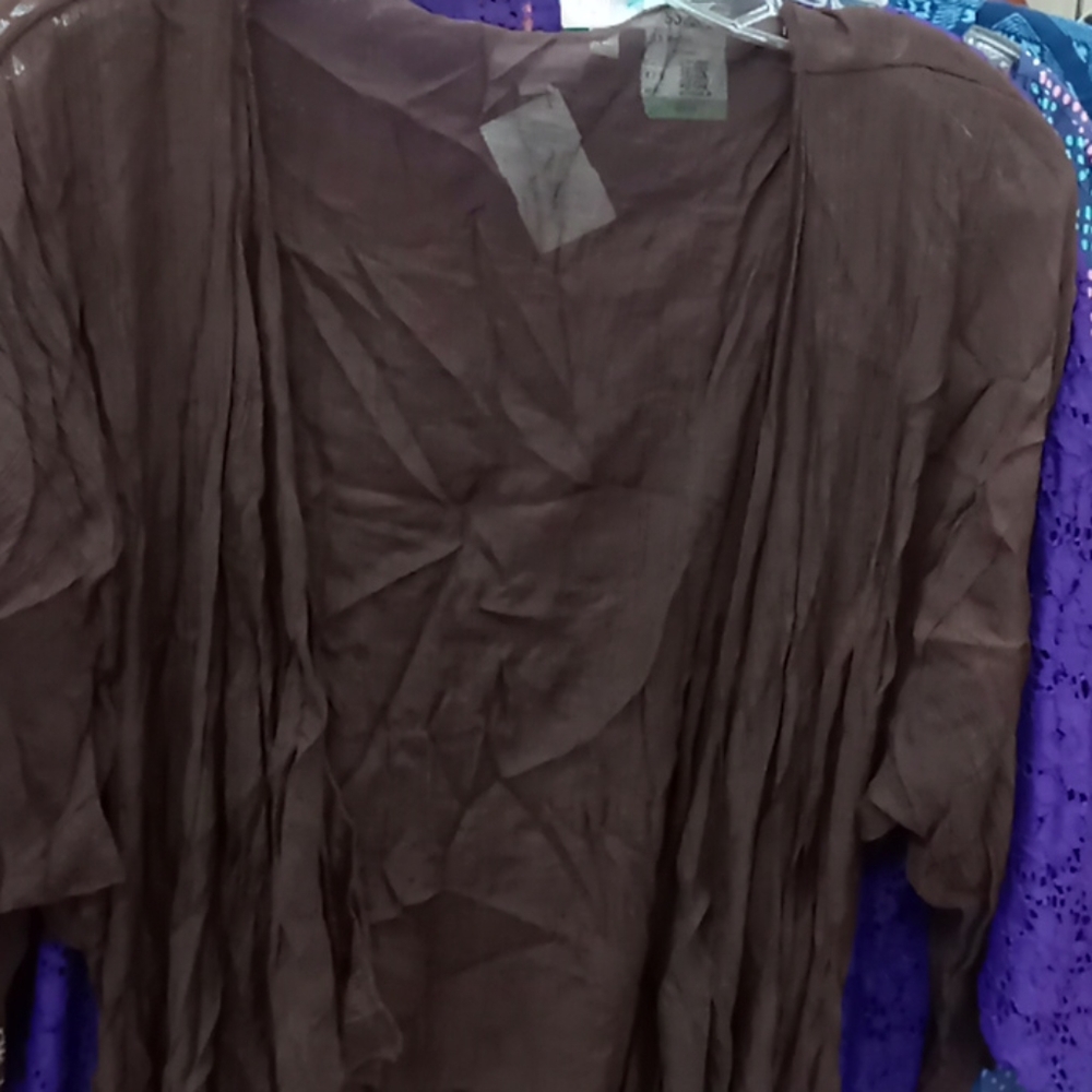 Pretty LulaRoe Throw overs they are so pretty..